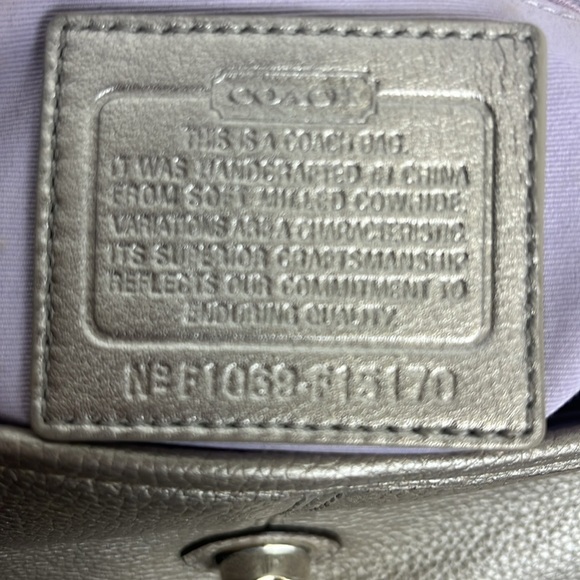 GUC VINTAGE AUTHENTIC Coach Pebble Leather Shoulder Bag Gold w/silver accents - Picture 3 of 13